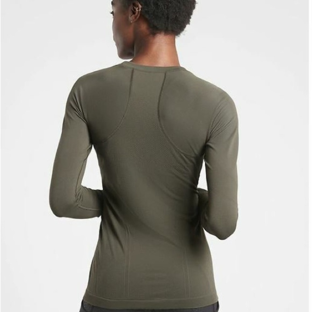 Athleta Ancient Forest Green Long Sleeve Women's Tee - Picture 3 of 9